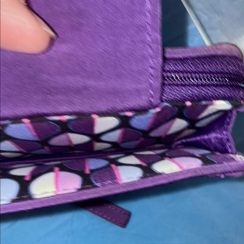 Vera Bradley Purple Quilted Wristlet and key charm - Picture 8 of 12